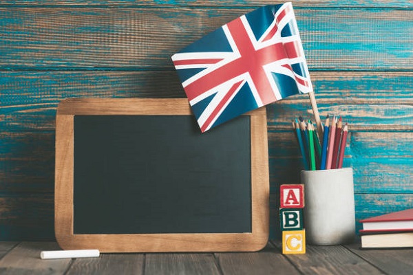 A melhor Franquia de escola de inglês online em Coari - Top English!