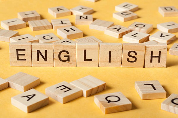 A melhor Franquia de escola de inglês online em Morrinhos - Top English!