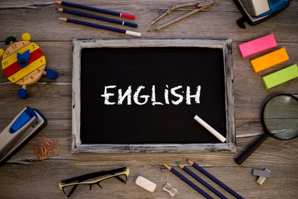 A melhor Franquia de escola de inglês online em Lacerdópolis - Top English!